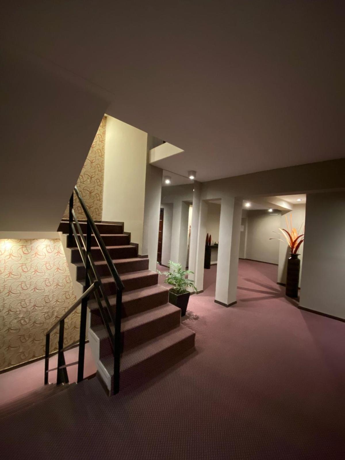 Hotel Aires De 3*
